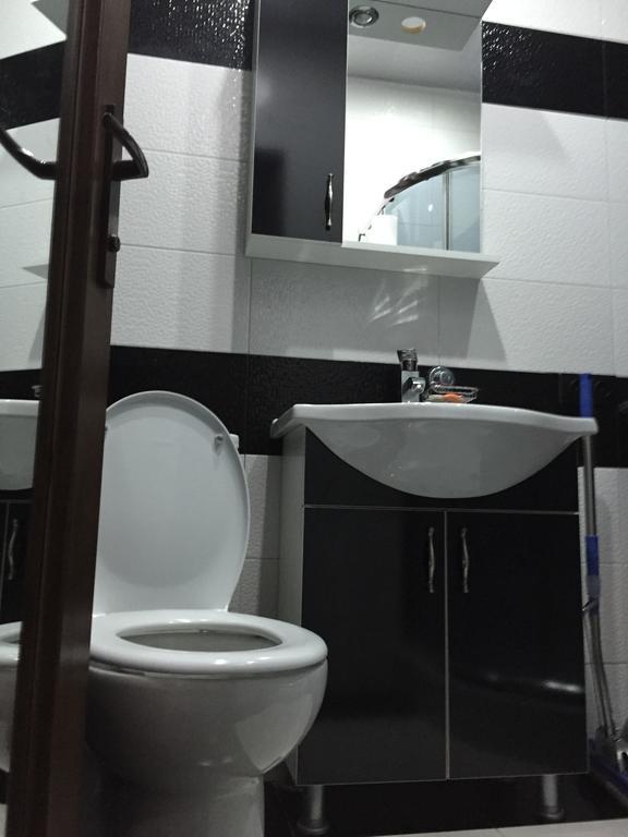 Apartment Vaja Fshavela N16 Batumi Habitación foto
